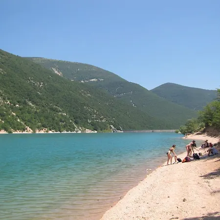 بيت ضيافة Agriturismo San Lorenzo *